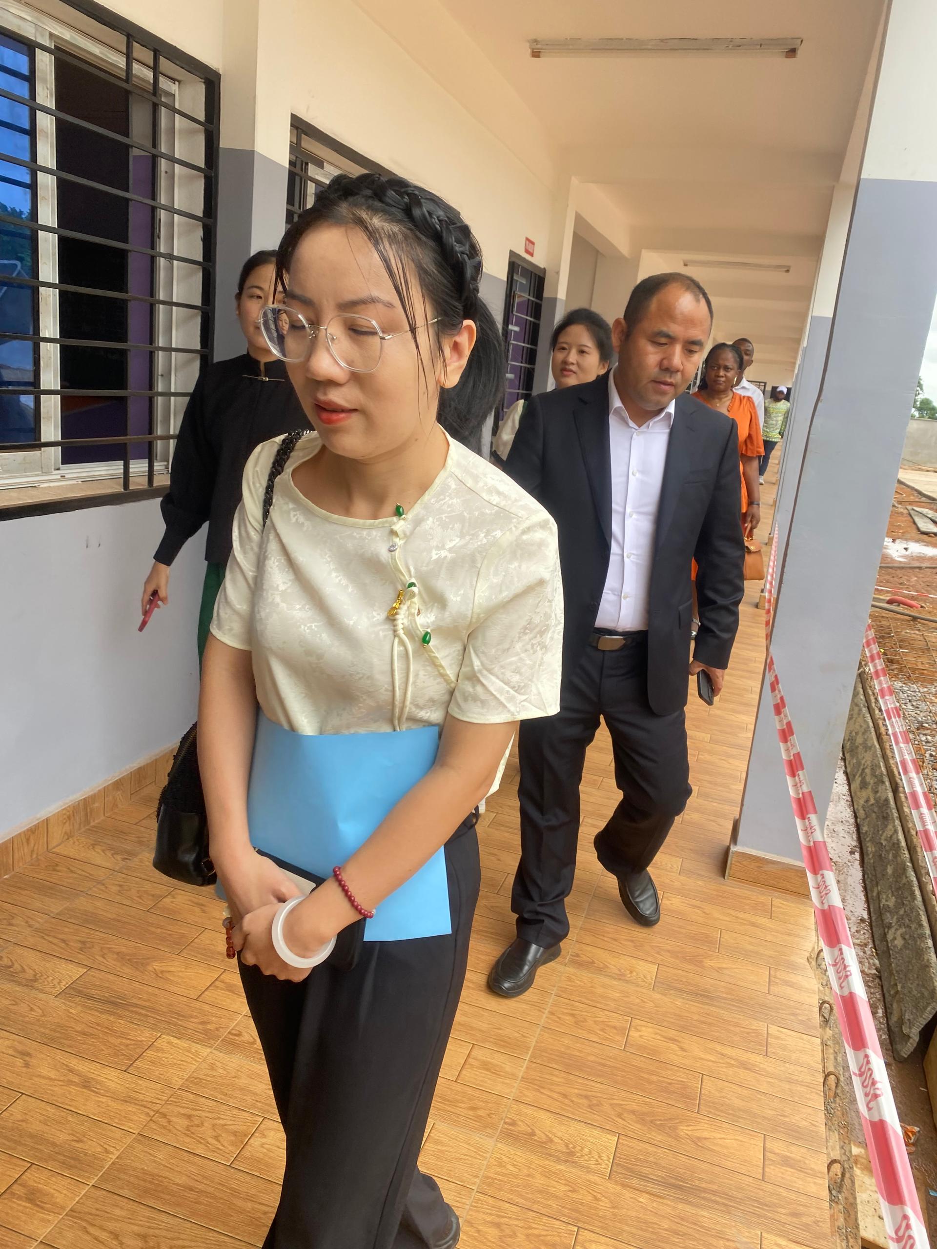 Directrice de l'École Confucius